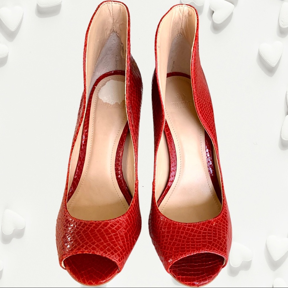 MY SHOES RED HEELS. WOMEN’S SIZE 7